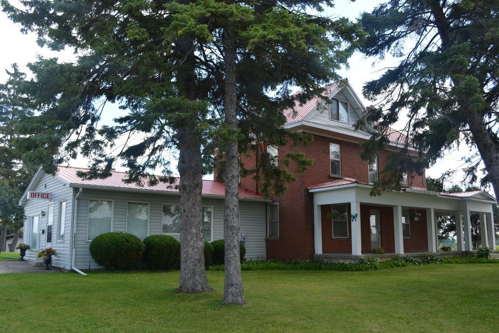 Lighthouse Motel Walkerton Exterior foto